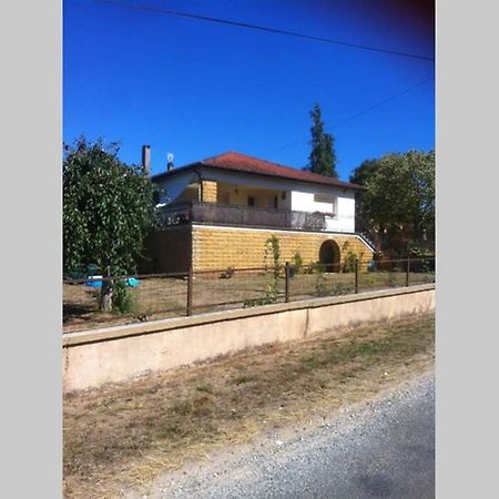Hippo-gite Biron  Esterno foto